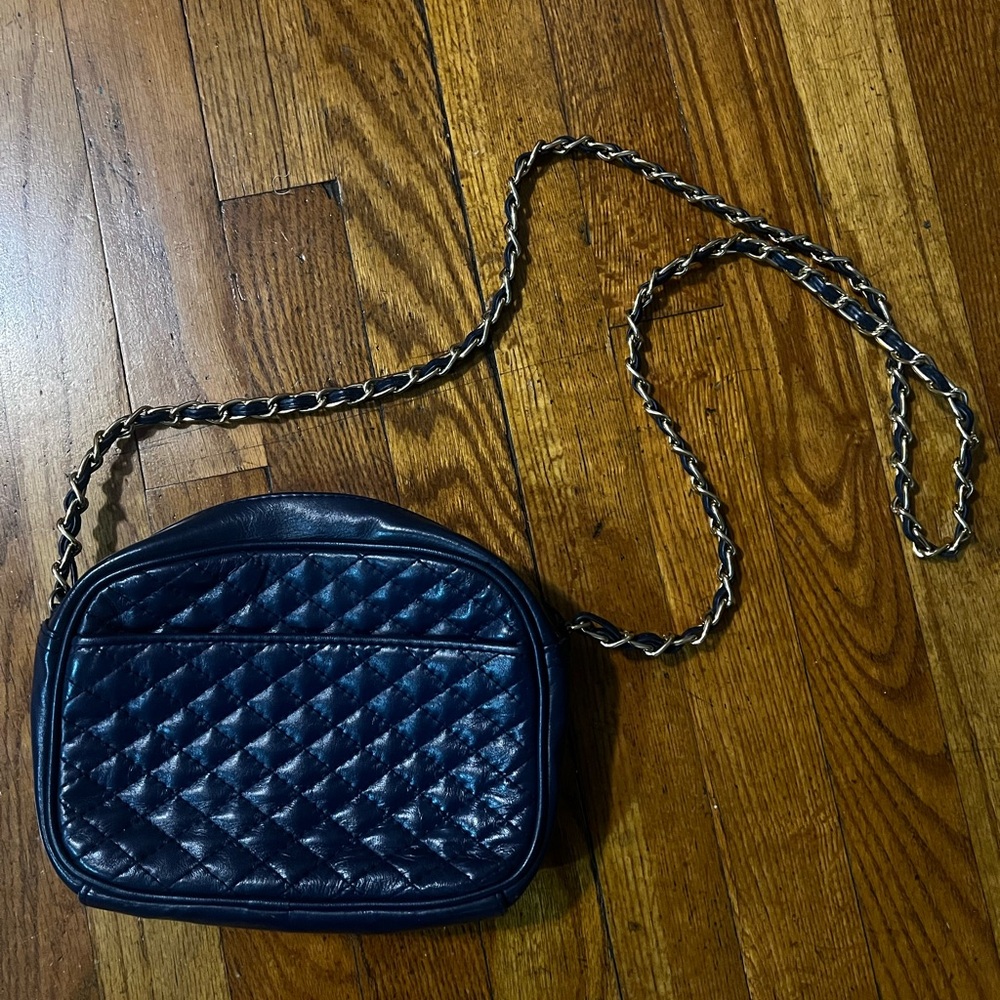 Elegant Blue Quilted Chain Shoulder Bag